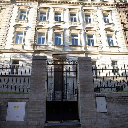 Smichov Praguestars Apartment Prague