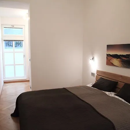 Smichov Praguestars Apartment Prague