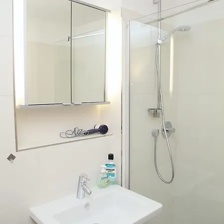 Apartment Smichov Praguestars *