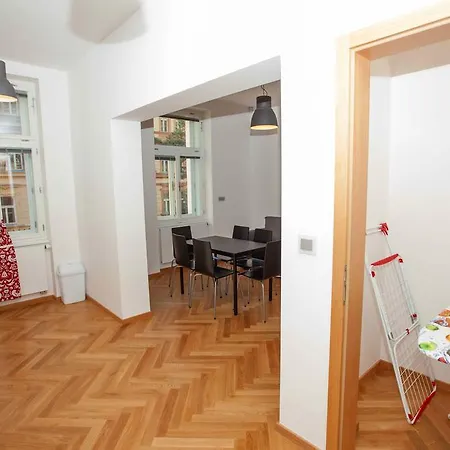 Smichov Praguestars * פראג